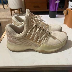 Harden Vol 1 Primeknit chalk